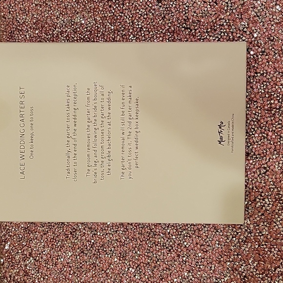 New in Box Miss to Mrs Lace Wedding Garter Set - Picture 4 of 4